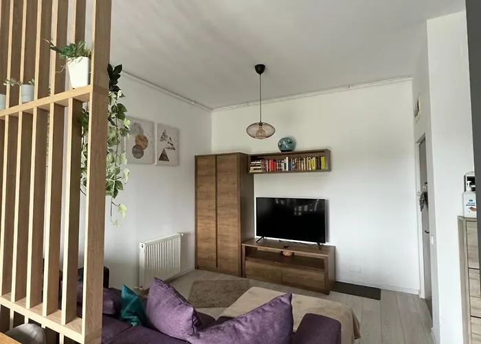 Alexia Bliss Coresi Apartment