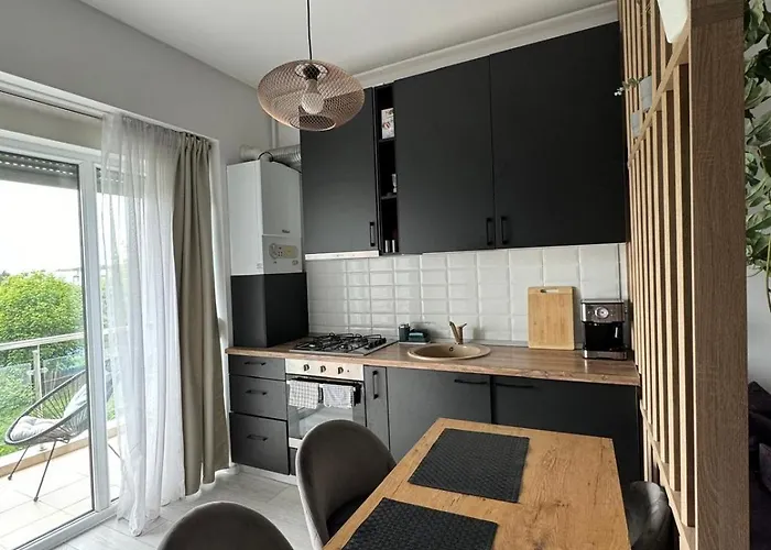 Alexia Bliss Coresi *